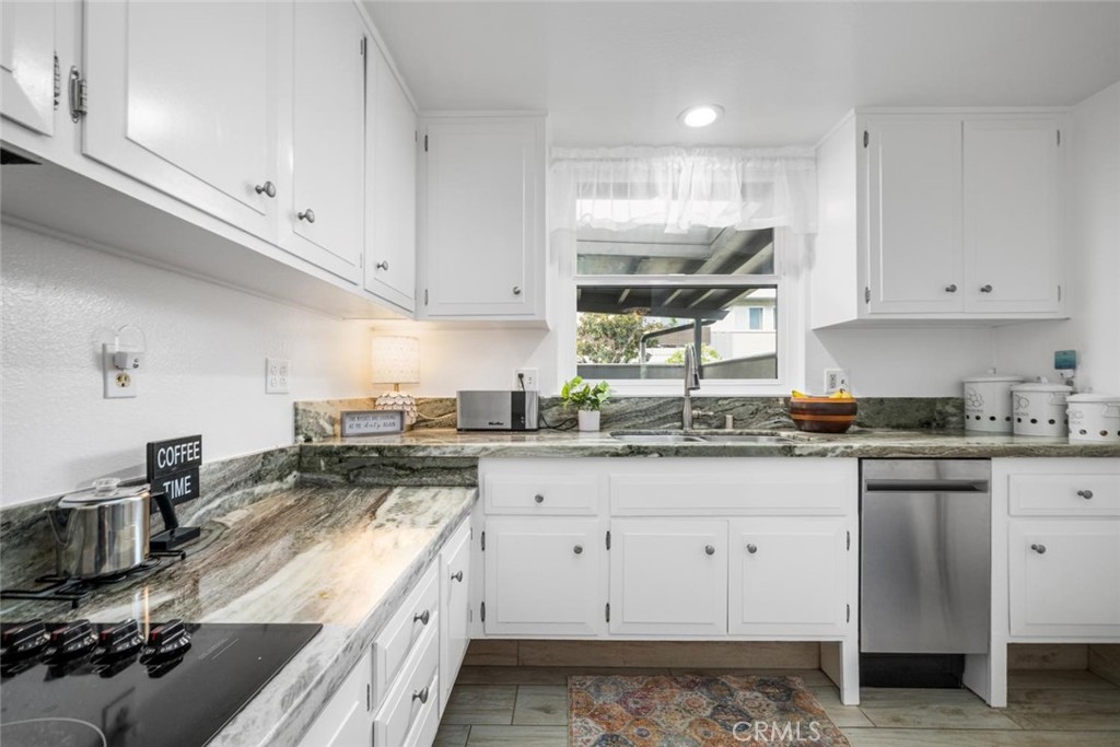 1851 McKinney Way 25B, Seal Beach CA 90740 - photo 20