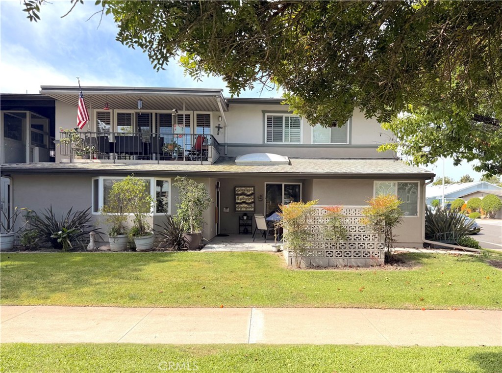 1860 Saint John Road 32A, Seal Beach CA 90740 - photo 1