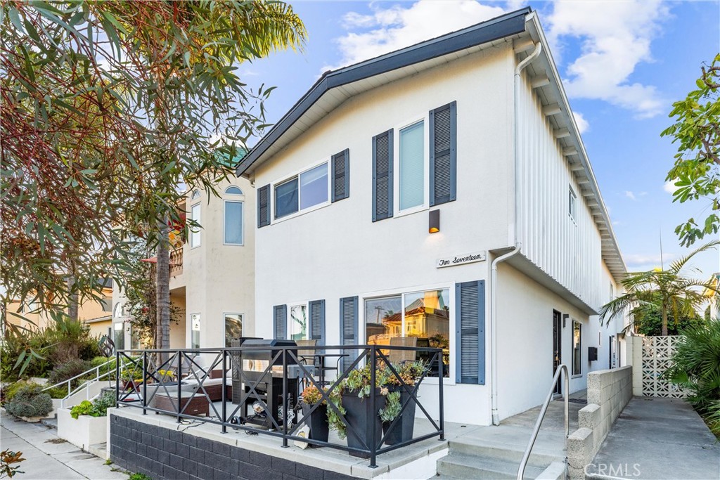 217 10th Street, Seal Beach CA 90740 - photo 1