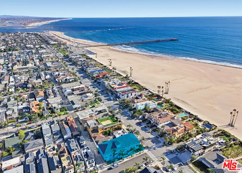 301 Ocean Avenue, Seal Beach, CA 90740