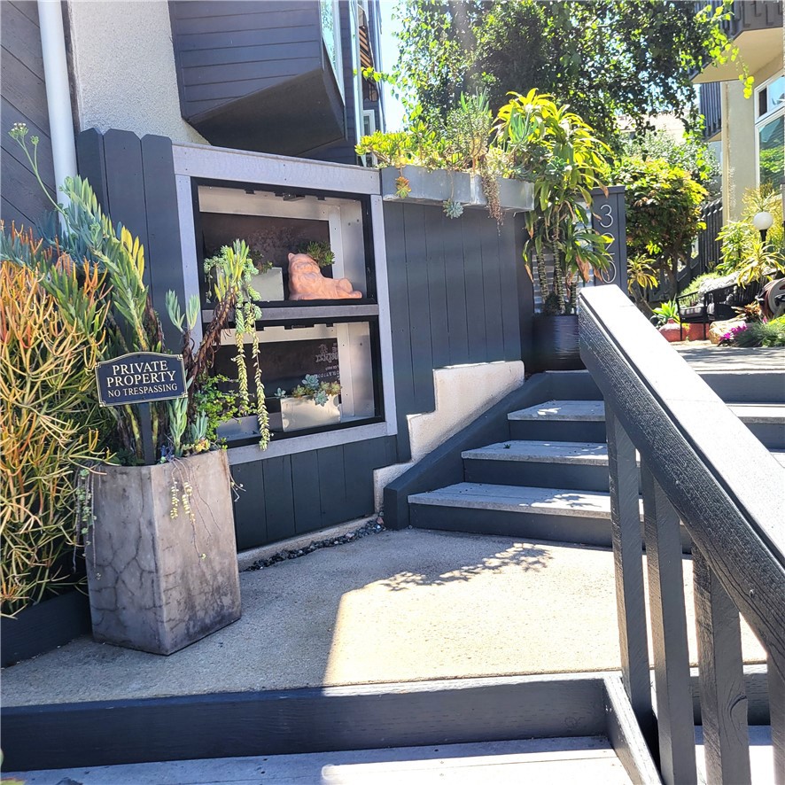 320 12th Street 12, Seal Beach CA 90740 - photo 1