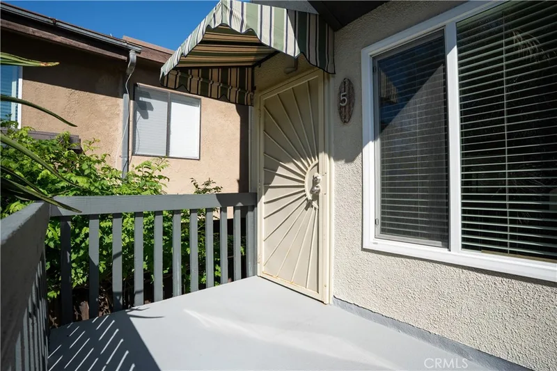 320 12th Street 5, Seal Beach, CA 90740