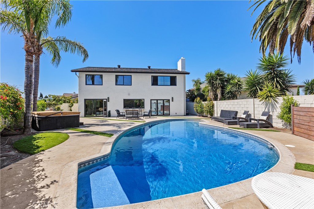 3550 Goldenrod Circle, Seal Beach CA 90740 - photo 1