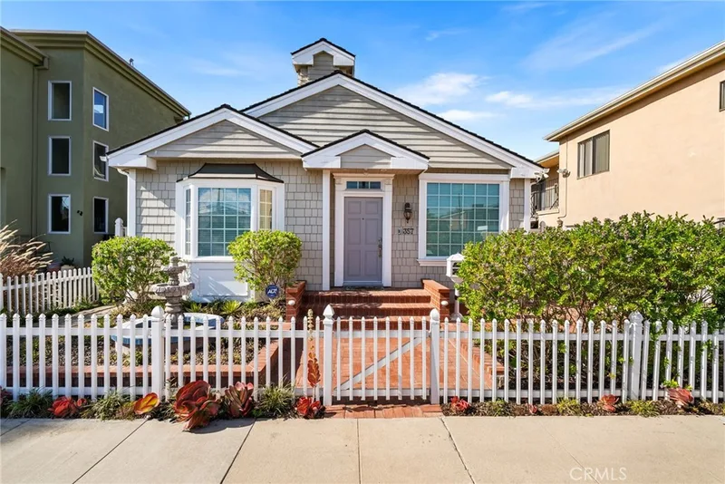 357 13th, Seal Beach, CA 90740