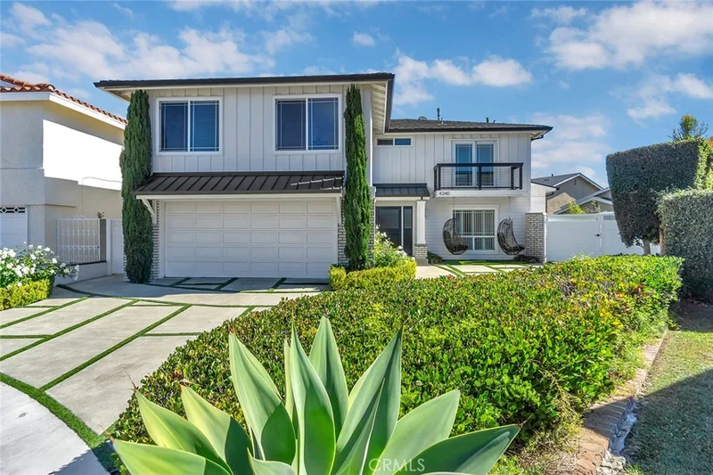 4340 Guava Avenue, Seal Beach, CA 90740