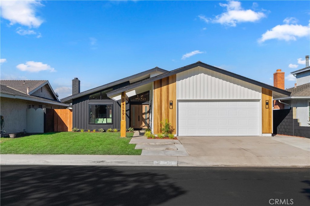 Welcome to 4589 Almond Ave. - 4589 Almond Avenue, Seal Beach CA 90740 - photo 1
