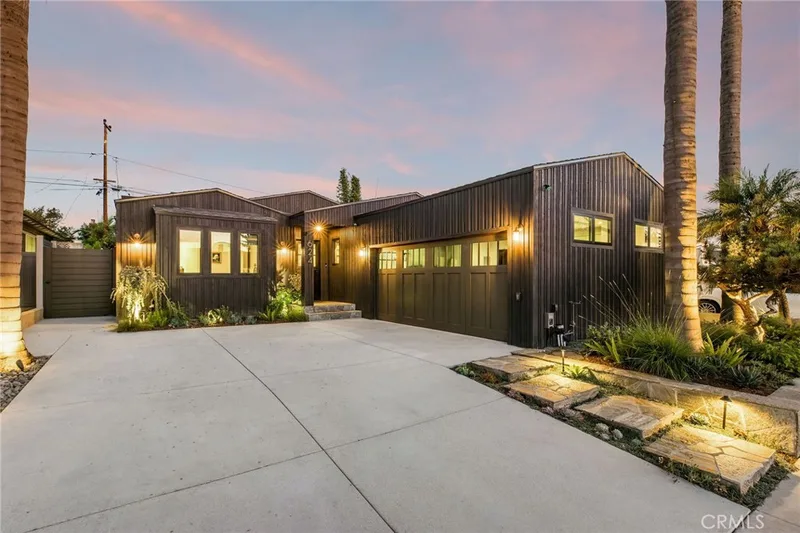 624 Sea Breeze Drive, Seal Beach, CA 90740
