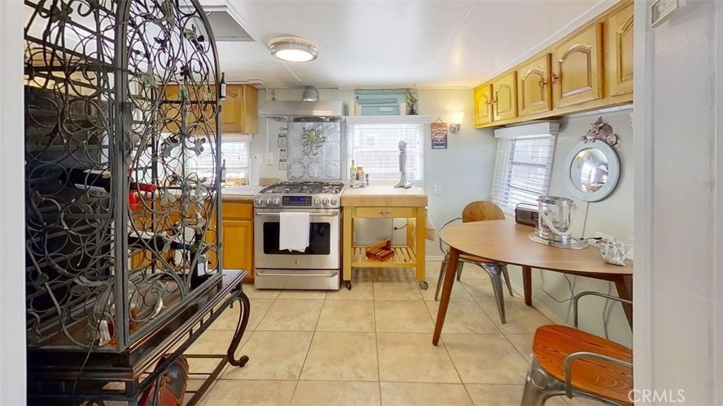 85 Riversea Road, Seal Beach CA 90740 - photo 9