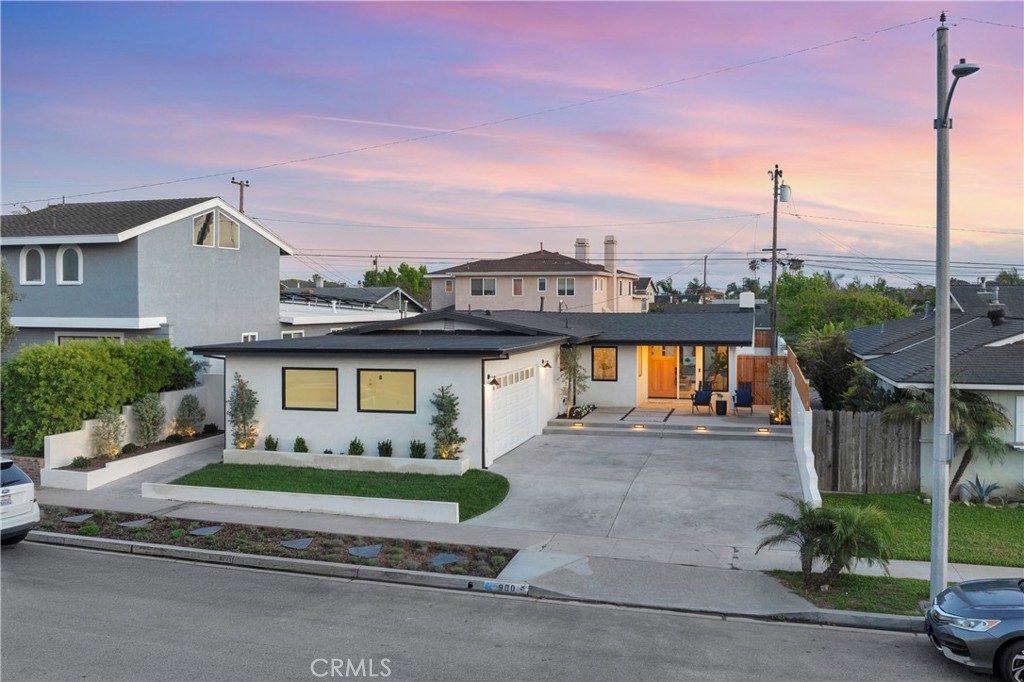 Located approx. 0.5 miles from the beach - 900 Catalina Avenue, Seal Beach CA 90740 - photo 1