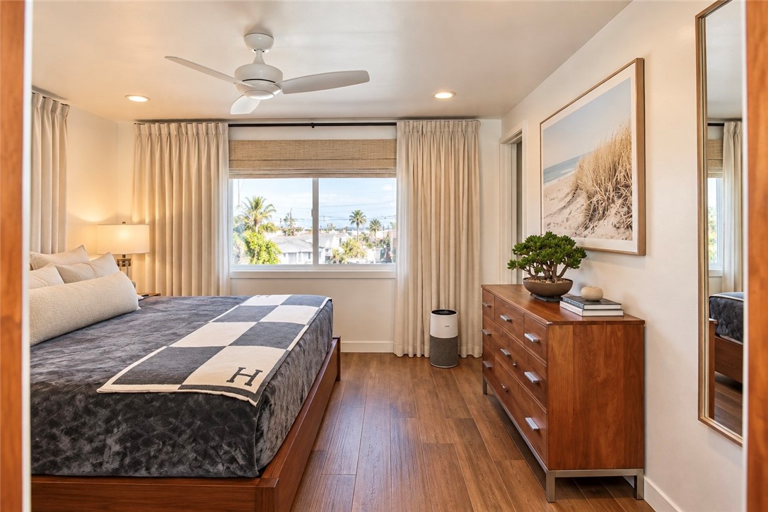 907 Electric, Seal Beach CA 90740 - photo 10