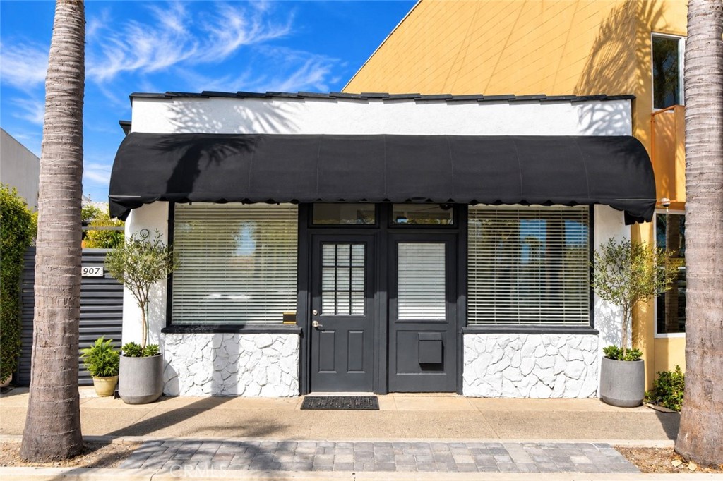 907 Electric, Seal Beach CA 90740 - photo 25