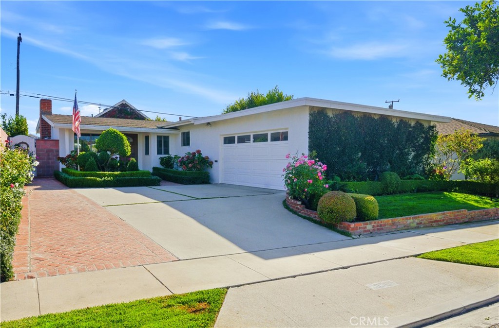 950 Marvista Avenue, Seal Beach CA 90740 - photo 1