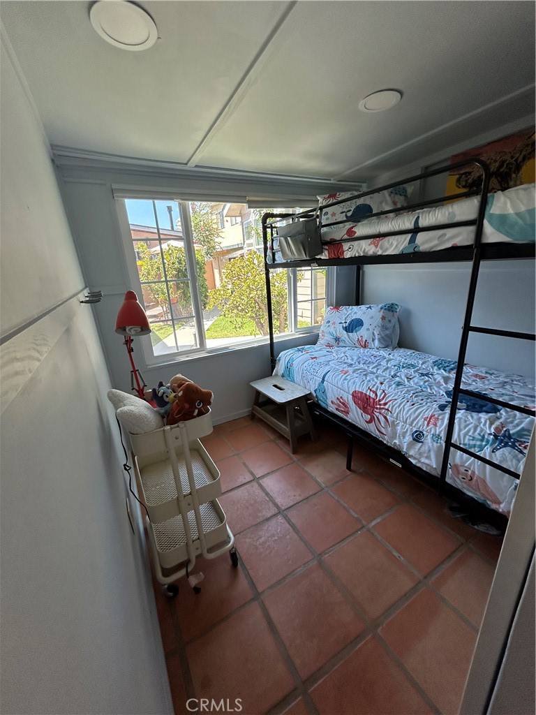 98 Welcome Lane, Seal Beach CA 90740 - photo 14