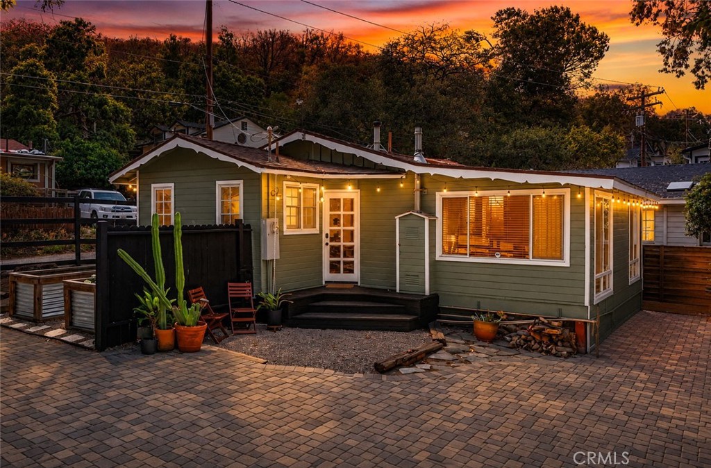 29241 Hazel Bell, Silverado Canyon CA 92676 - photo 1