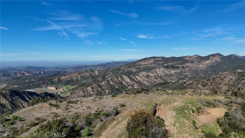 10 Williams Canyon Road, Silverado, CA 92676