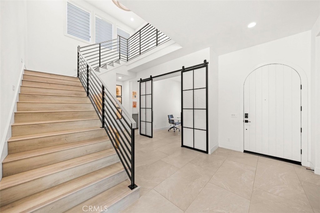 18331 Creek, Silverado CA 92676 - photo 3