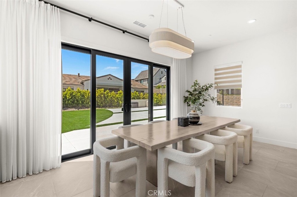 18331 Creek, Silverado CA 92676 - photo 16