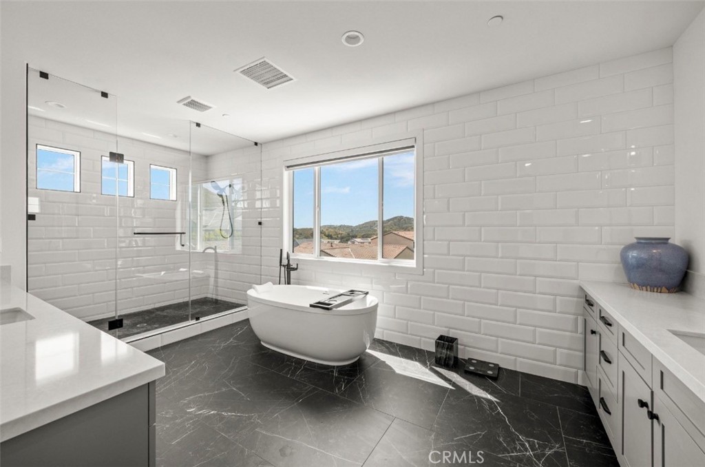 18331 Creek, Silverado CA 92676 - photo 25