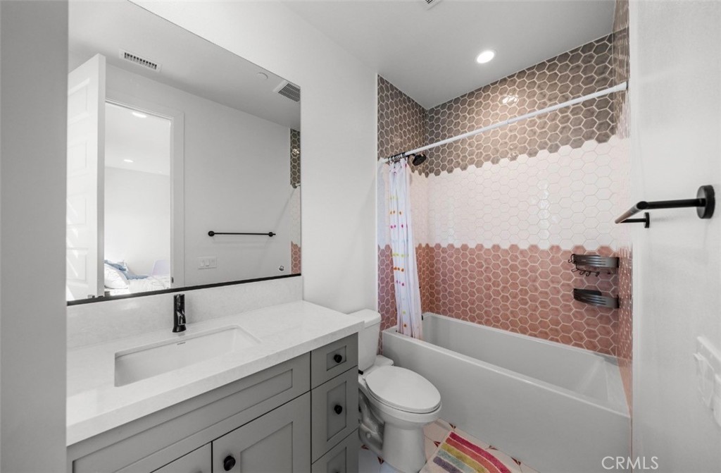 18331 Creek, Silverado CA 92676 - photo 32