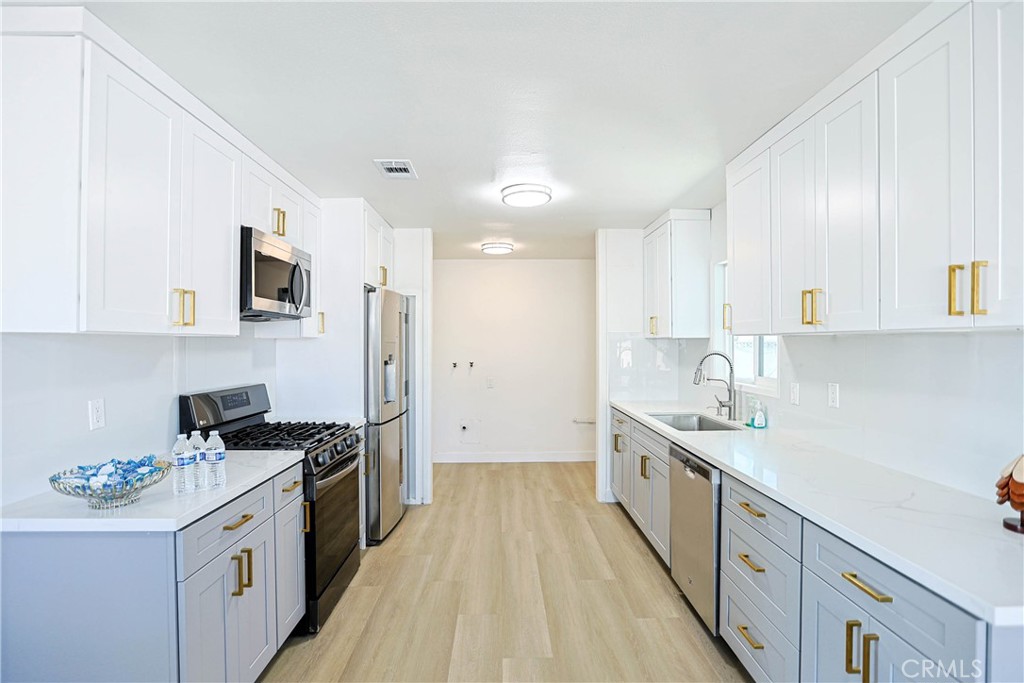 10271 Garrett, Stanton CA 90680 - photo 8