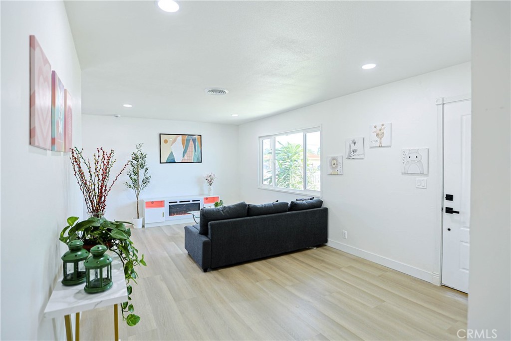 10271 Garrett, Stanton CA 90680 - photo 18