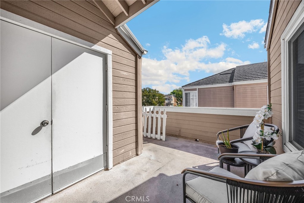 Front porch - 10411 E Briar Oaks, Stanton CA 90680 - photo 21