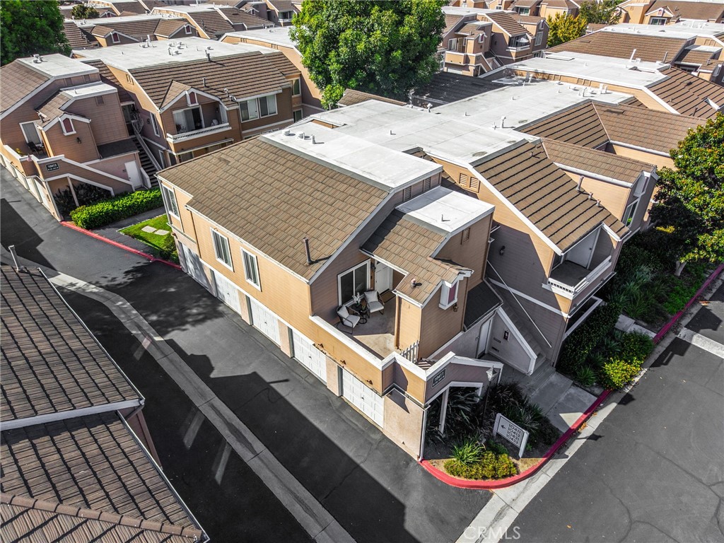 Exterior - 10411 E Briar Oaks, Stanton CA 90680 - photo 22