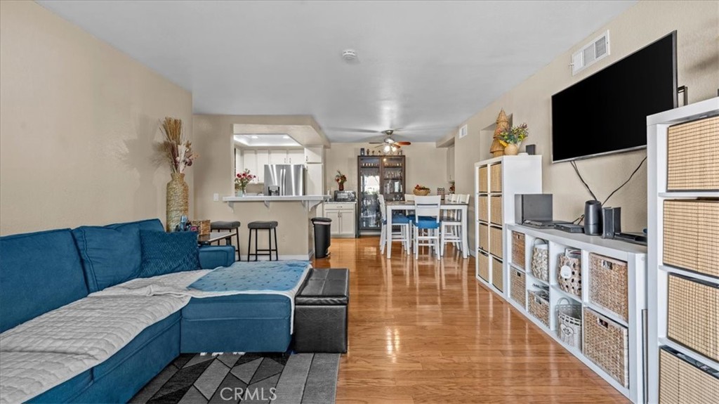 10450 E Briar Oaks B, Stanton CA 90680 - photo 1