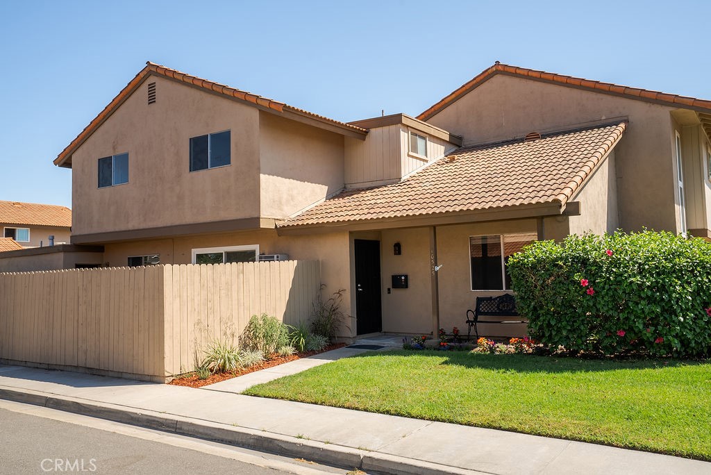 10525 Royal Oak, Stanton CA 90680 - photo 1