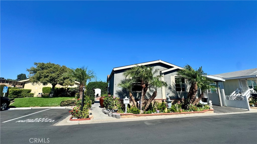 10550 Western 61, Stanton CA 90680 - photo 4