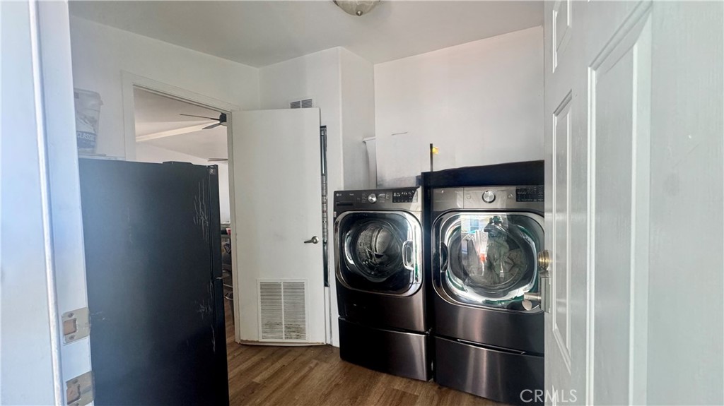 10550 Western 61, Stanton CA 90680 - photo 11