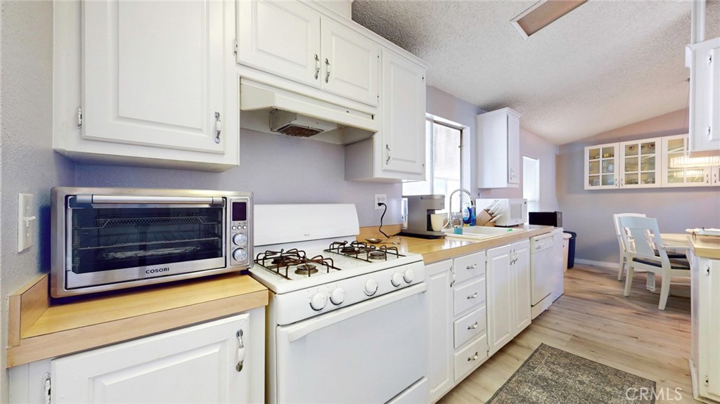 10550 Western Avenue 110, Stanton CA 90680 - photo 11