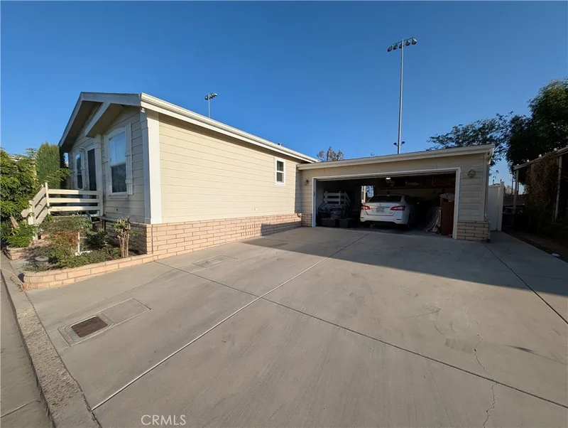 10550 Western Avenue 34, Stanton