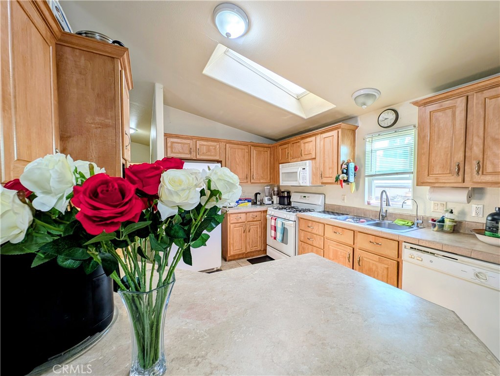 10550 Western Avenue 34, Stanton CA 90680 - photo 10