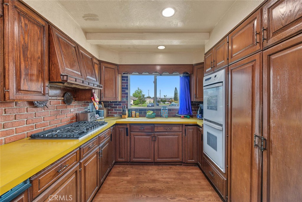 10602 Courson, Stanton CA 90680 - photo 5