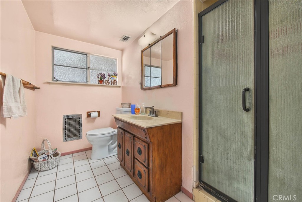 10602 Courson, Stanton CA 90680 - photo 15