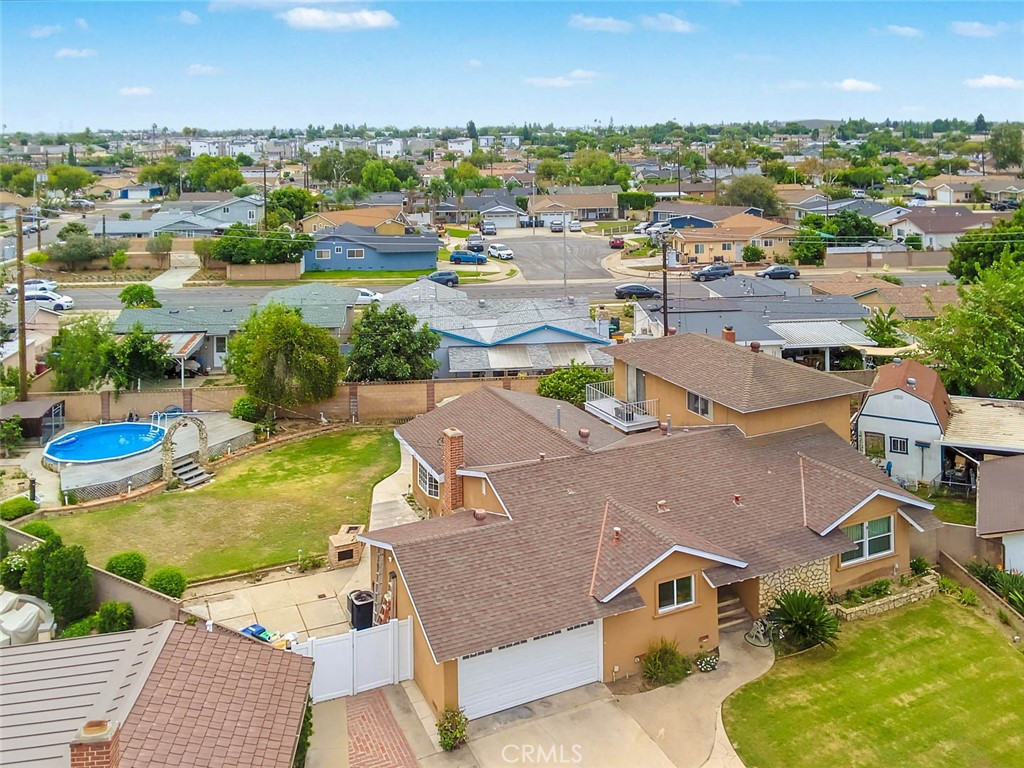 10602 Courson, Stanton CA 90680 - photo 38