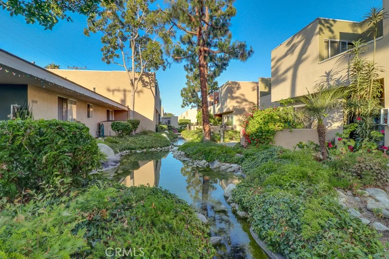 10756 Knott Avenue, Stanton, CA 90680