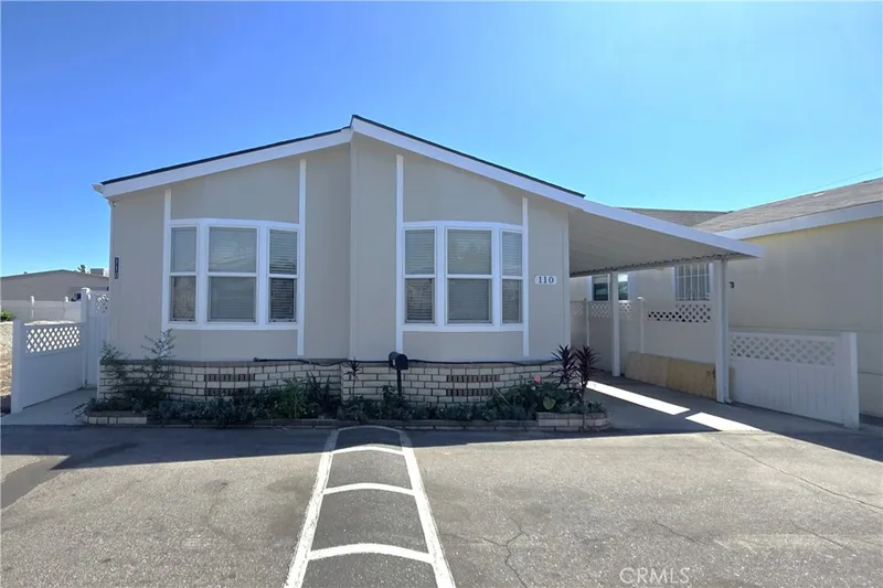 10800 Dale #110, Stanton