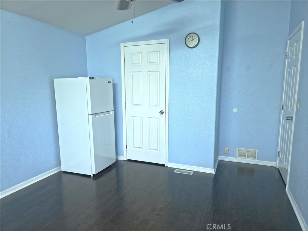 10800 Dale #110, Stanton CA 90680 - photo 6