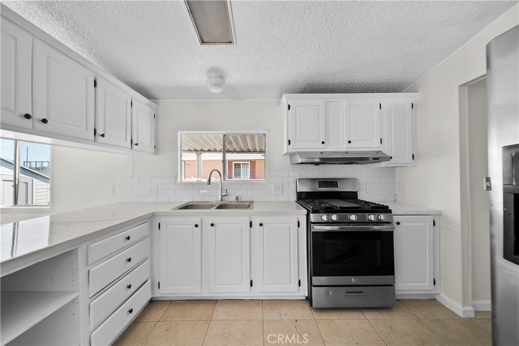 10800 Dale 127, Stanton CA 90680 - photo 5