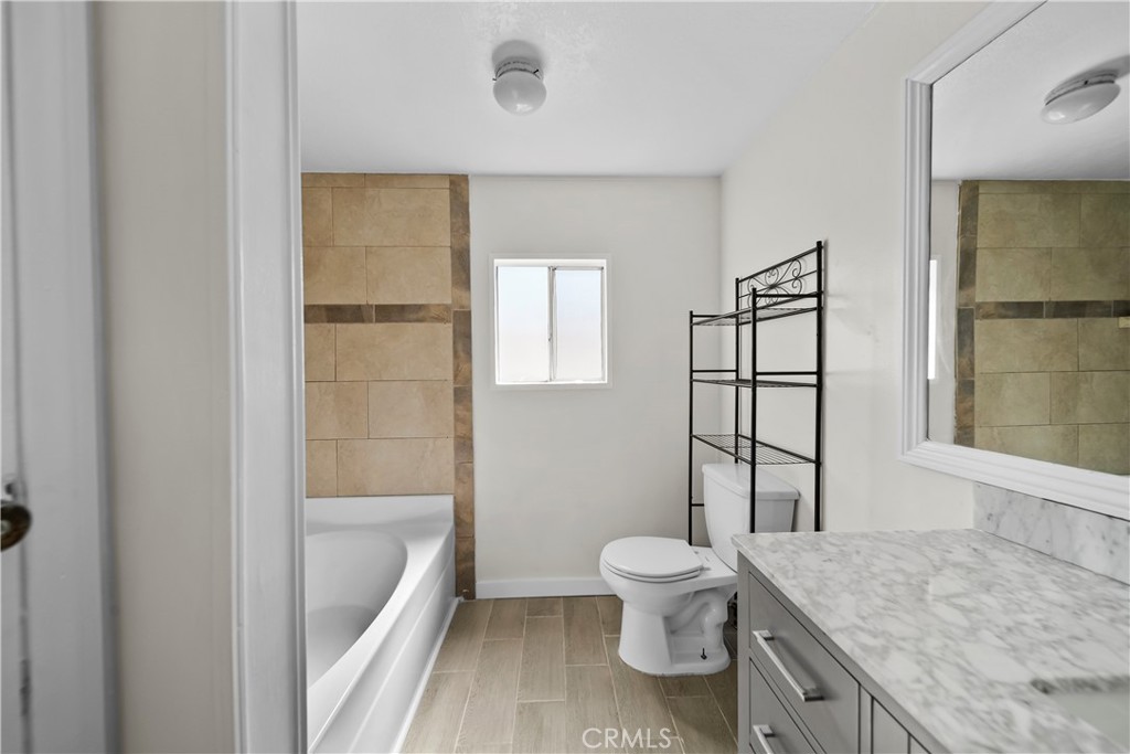 10800 Dale 127, Stanton CA 90680 - photo 16
