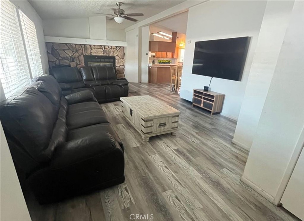 10800 Dale Avenue 129, Stanton CA 90680 - photo 5