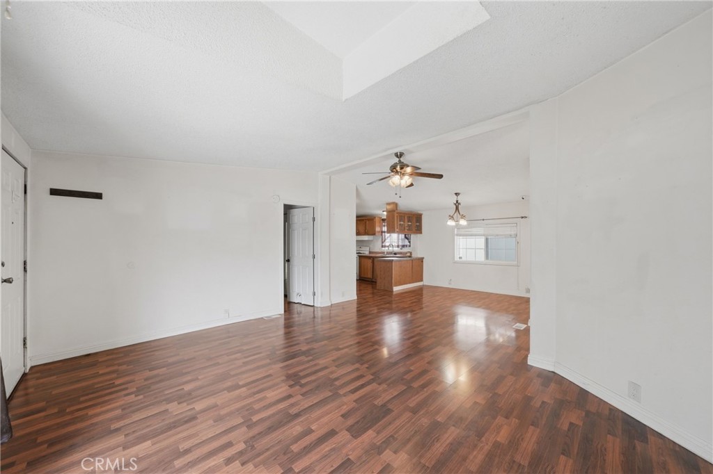 10800 Dale Avenue 215, Stanton CA 90680 - photo 3