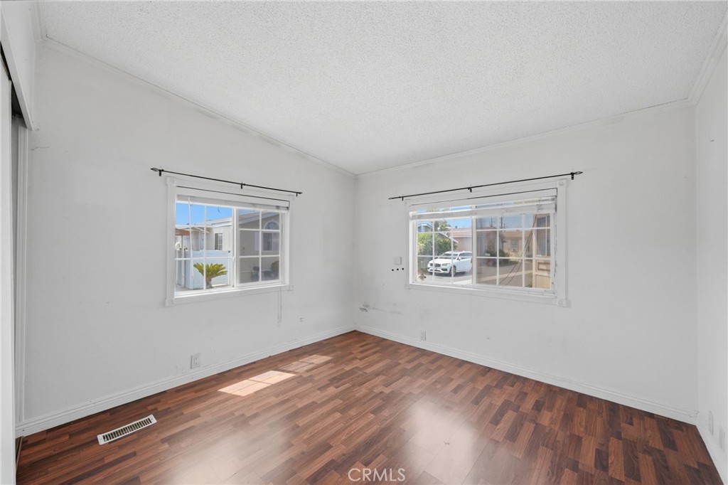 10800 Dale Avenue 215, Stanton CA 90680 - photo 23