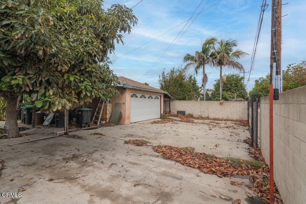 DSC_7996-Edit.jpg-SMALL - 10942 Cedar Street, Stanton CA 90680 - photo 25
