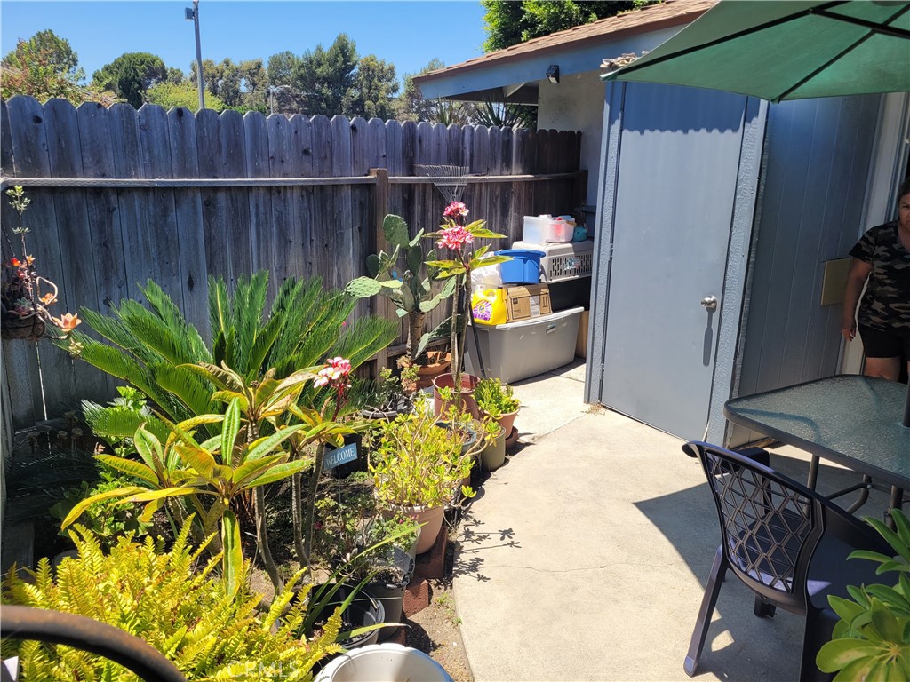 11063 Kibbins, Stanton CA 90680 - photo 12