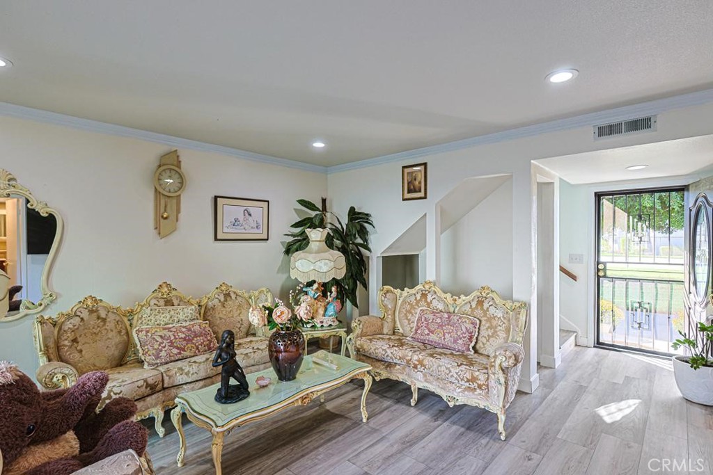11077 Robinson, Stanton CA 90680 - photo 8