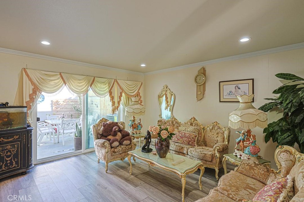 11077 Robinson, Stanton CA 90680 - photo 9