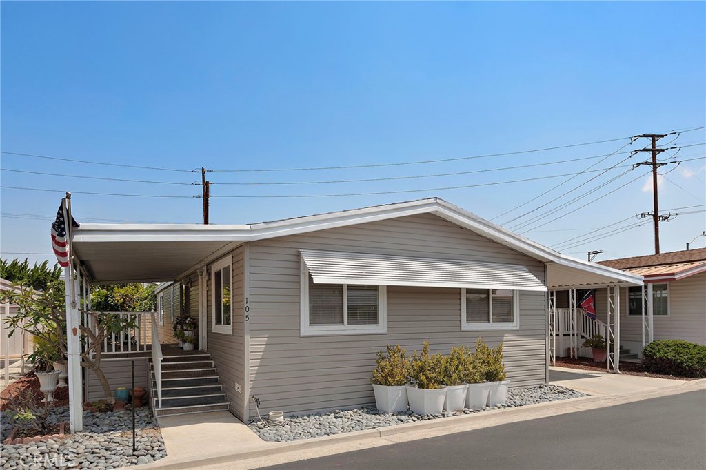 12101 Dale 105, Stanton CA 90680 - photo 2